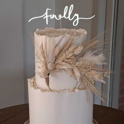 finally-wedding-cake