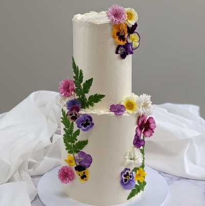 wedding-cake-flower